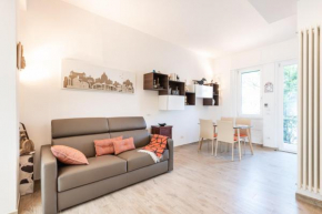 Modern Flat River view, Lift Terraces, Free Parking
